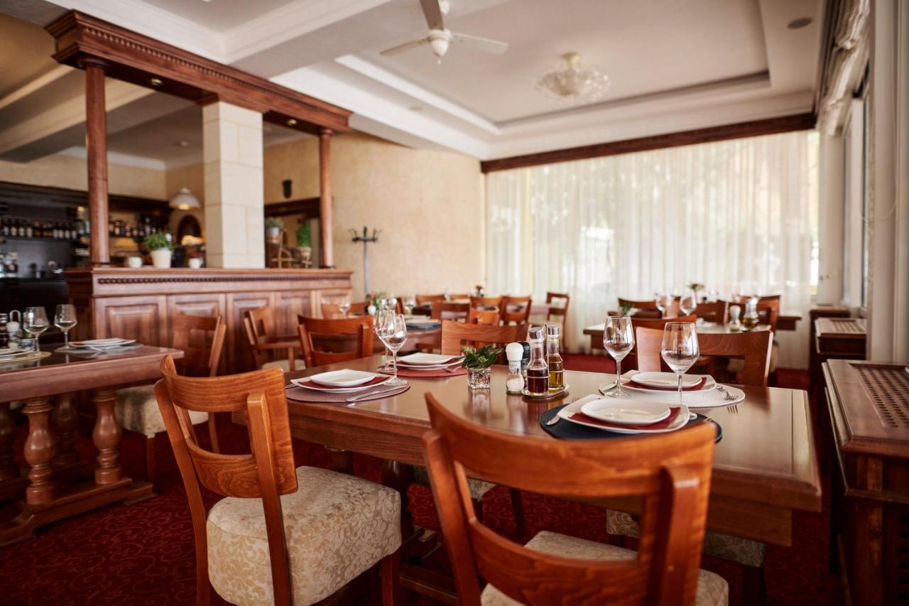 Hotel Villa Schubert Опатия Экстерьер фото